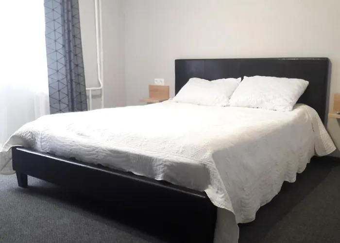 Міни - готель в центрі Apartment in Center Рівне